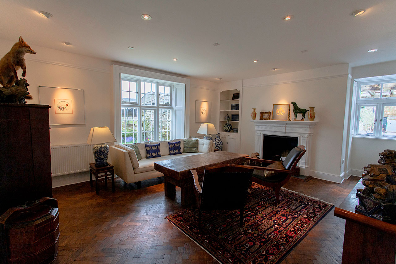 ANRÁN Living & Study Areas