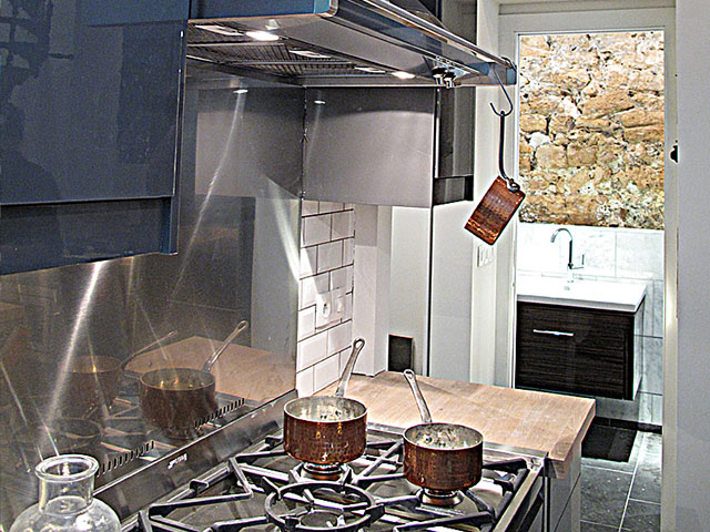 Deluxe 1 Bed Home in Paris