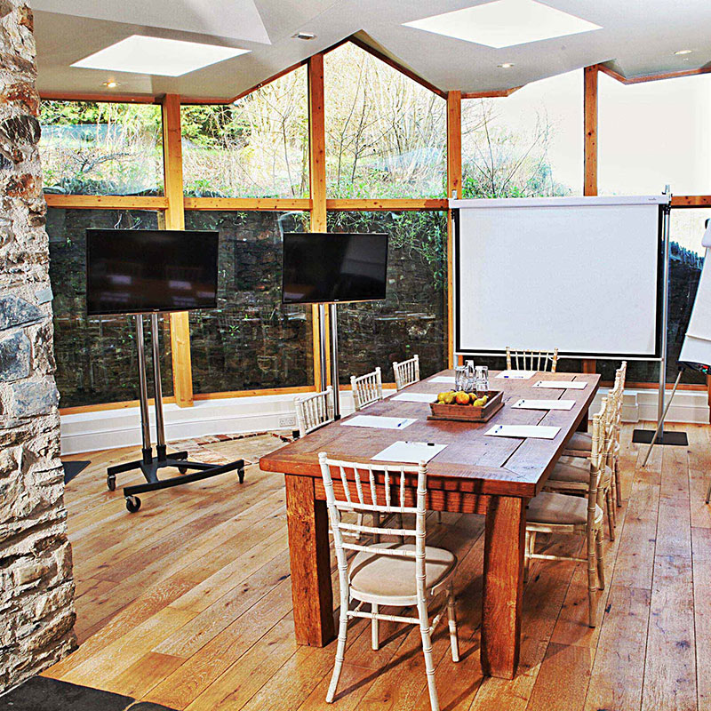 Equipment Hire at ANRÁN