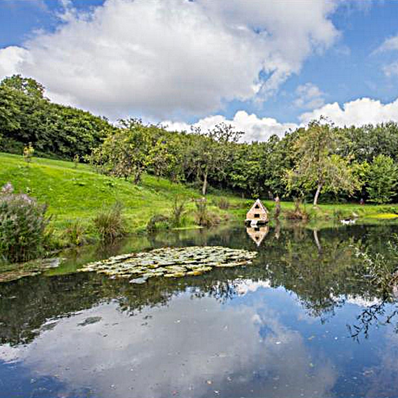 The Lake Side at ANRÁN
